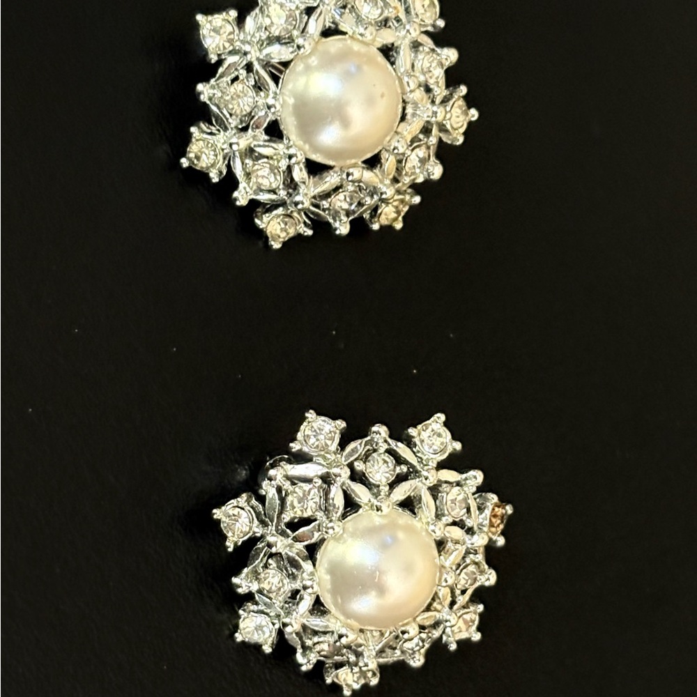 Elegant Silver Pearl and Crystal Brooch